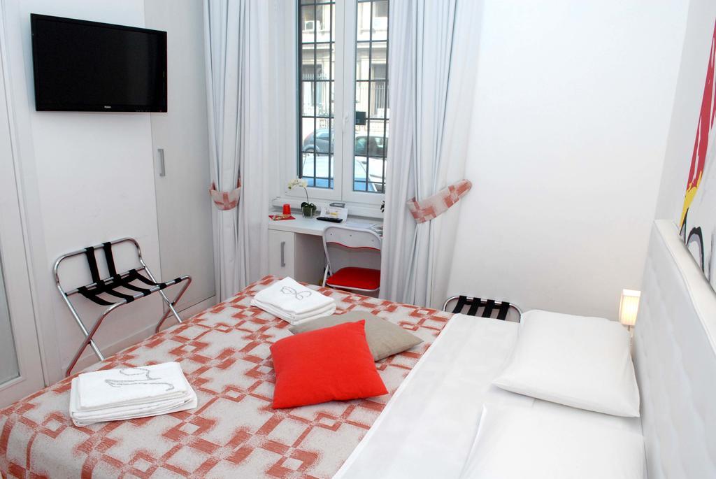 Divine Bed & Breakfast Рим Экстерьер фото