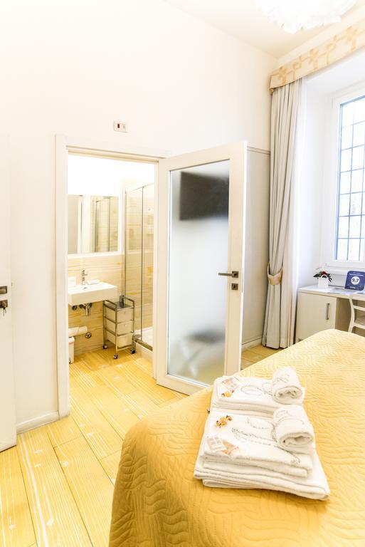 Divine Bed & Breakfast Рим Экстерьер фото